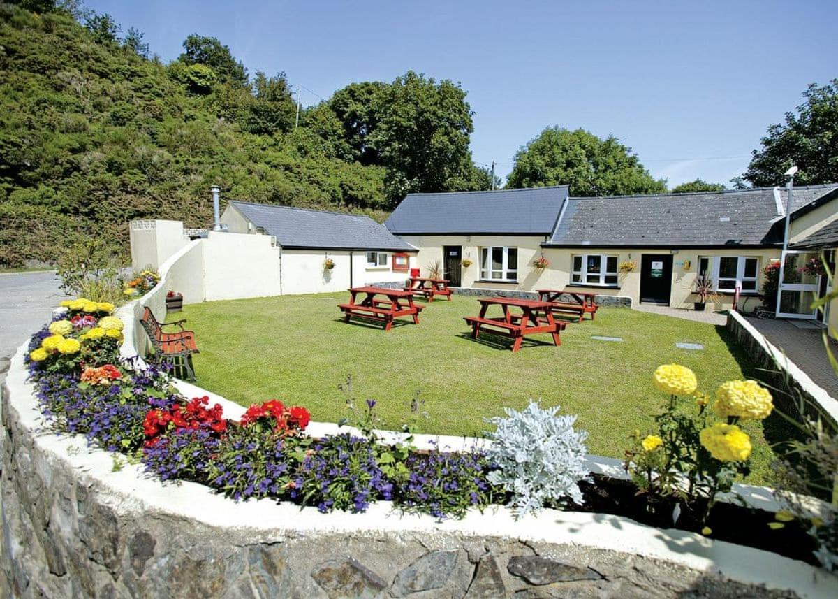 Cardigan Bay Holiday Park Bagian luar foto